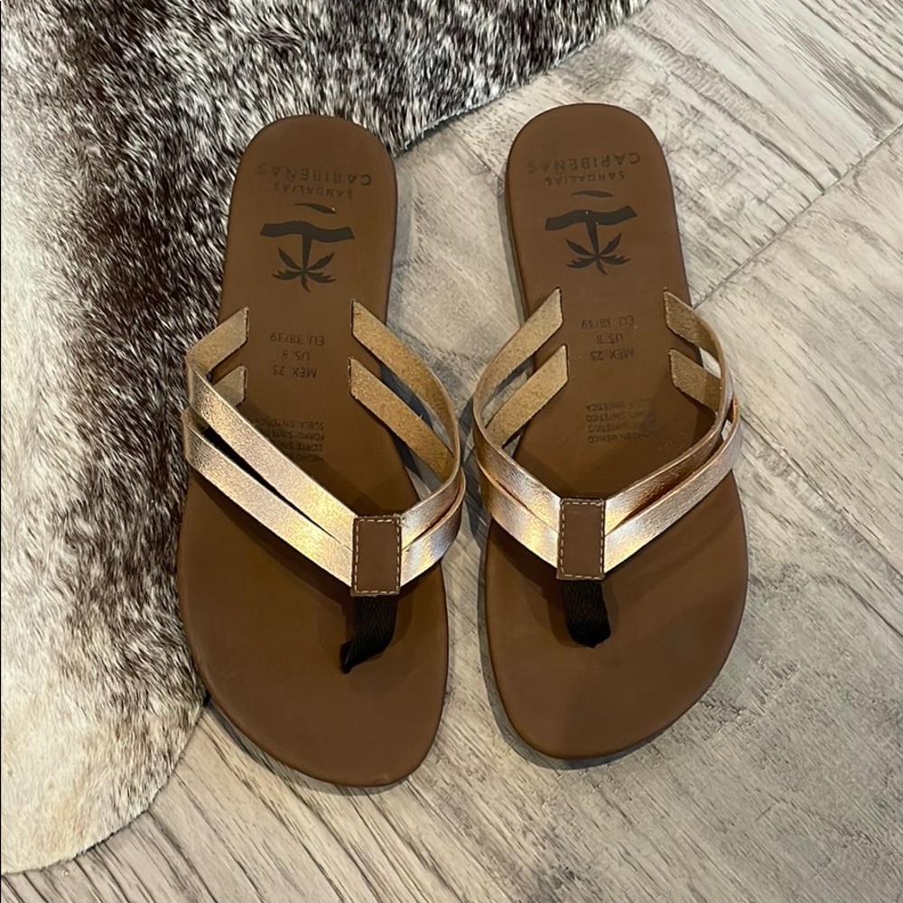 COPY - Rose gold faux leather flip flops- size 8